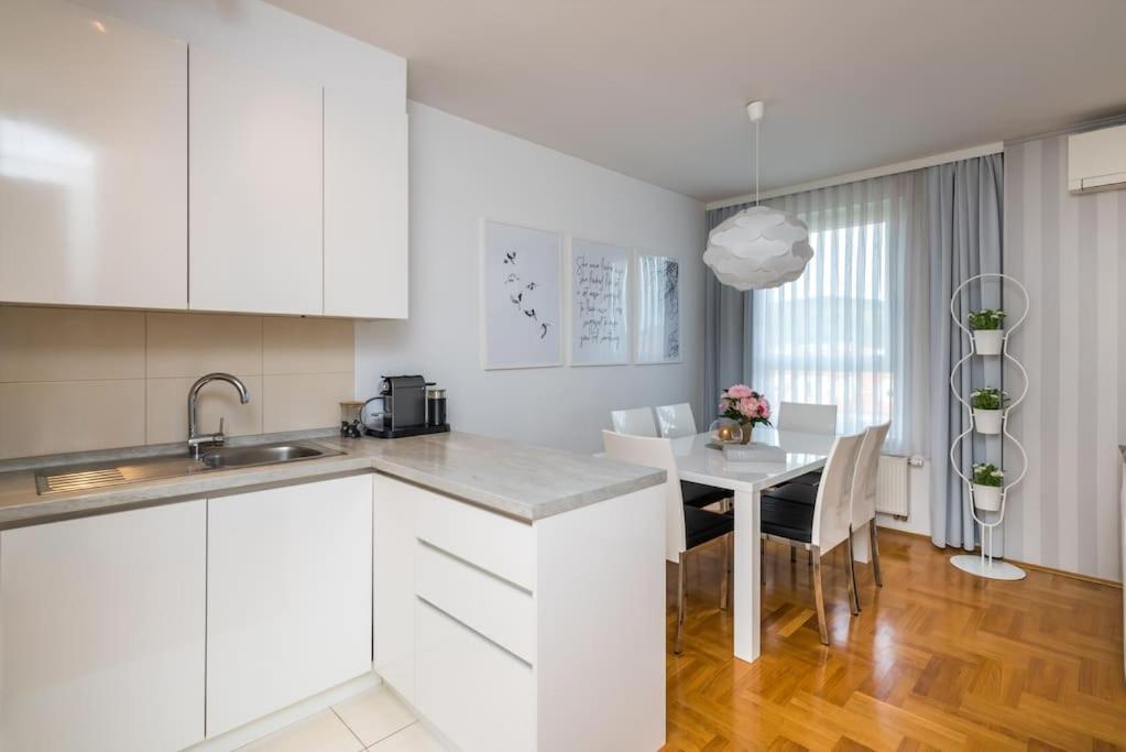 Apartment Luxury Cozy Mila Zagreb